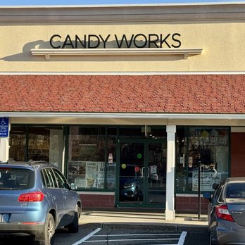 Candy Works - Exterior - Candy Stores Near Me - Clinton, Connecticut
