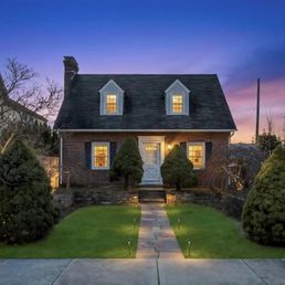 Exterior photo of Preetinder Singh - Property Professionals Realty - Hicksville, New York Exterior photo of Preetinder Singh - Property Professionals Realty - Hicksville, New York