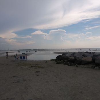 Cape Charles Beach - You could walk out a mile and still not be knee deep. - Beaches Near Me - Cape Charles, Virginia