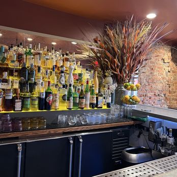 L’Annexe - Cocktail Bars Near Me - Washington, DC, District of Columbia L’Annexe - Cocktail Bars Near Me - Washington, DC, District of Columbia