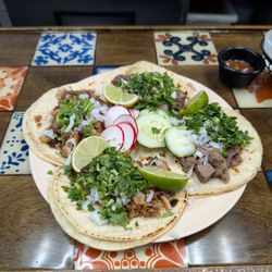 Los fuertes de loreto - 4 tacos: half lengua (tounge) and half Carnitas (Pork)