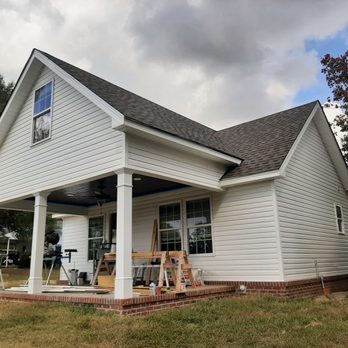 Saxon Design Builders - the front of the house - General Contractors Near Me - Statesboro, Georgia Saxon Design Builders - the front of the house - General Contractors Near Me - Statesboro, Georgia