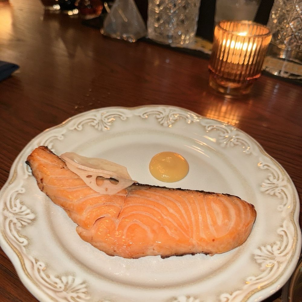 Dancerobot - Salmon - Japanese Near Me - Philadelphia, Pennsylvania