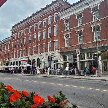 Dianne's Fish Shack & Smokehouse - View from patio in downtown Kingston - Seafood Near Me - Kingston, Ontario Dianne's Fish Shack & Smokehouse - View from patio in downtown Kingston - Seafood Near Me - Kingston, Ontario