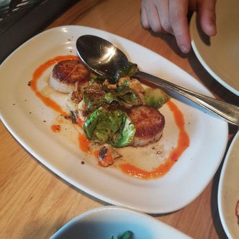 Fire + Wine - Scallops - Tapas/Small Plates Near Me - Glen Ellyn, Illinois