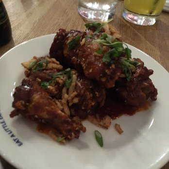 Earls Kitchen + Bar - New American Near Me - McLean, Virginia