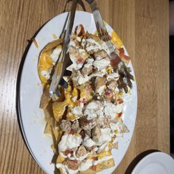 North & Maple Kitchen + Bar - Chicken Nachos