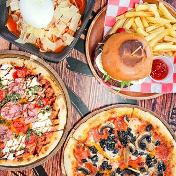 Pia's Not Just Pizza - Pias pizza, la Maria pizza, pias burger, linguine truffle burrata - Pizza Near Me - Miami, Florida Pia's Not Just Pizza - Pias pizza, la Maria pizza, pias burger, linguine truffle burrata - Pizza Near Me - Miami, Florida