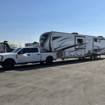 Discover RV - 2022 Highland Ridge Open range 379FBS - RV Repair Near Me - Lodi, California Discover RV - 2022 Highland Ridge Open range 379FBS - RV Repair Near Me - Lodi, California