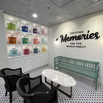 Main Street Creamery - Ice Cream & Frozen Yogurt Near Me - Sarasota, Florida