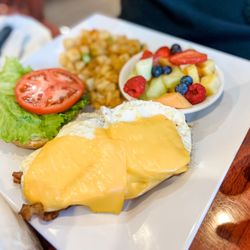 Proino Breakfast Club