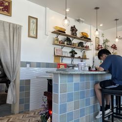 Golden Pho - Simple layout of their restaurant