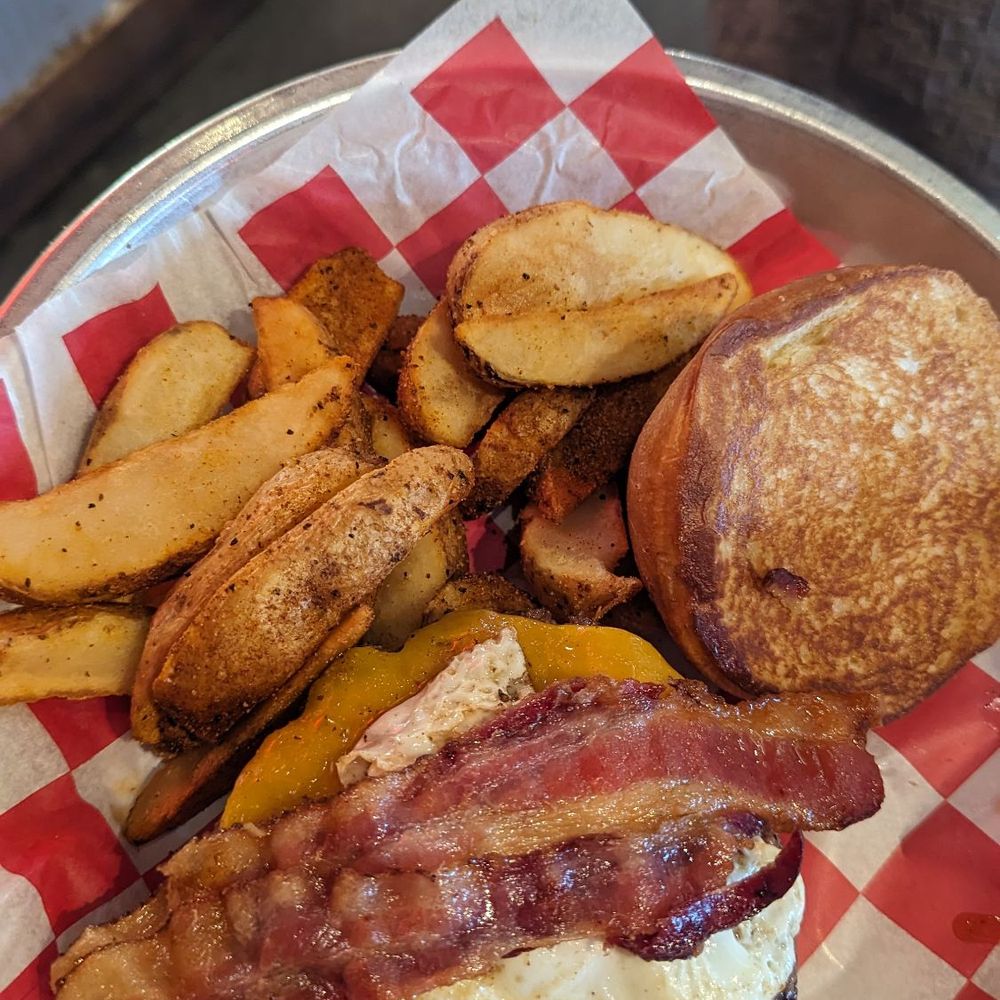 Fuddruckers - Burgers Near Me - Branson, Missouri Fuddruckers - Burgers Near Me - Branson, Missouri