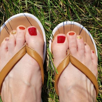 Allura Nail Boutique - Autumn leaf pedicure - Nail Salons Near Me - Verona, Wisconsin Allura Nail Boutique - Autumn leaf pedicure - Nail Salons Near Me - Verona, Wisconsin