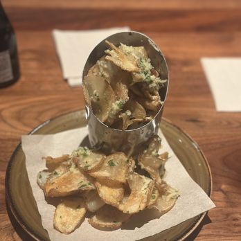 Lazy Dog Restaurant & Bar - Garlic Parmesan chips - New American Near Me - Addison, Texas Lazy Dog Restaurant & Bar - Garlic Parmesan chips - New American Near Me - Addison, Texas