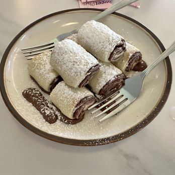 Cafe Landwer - Nutella Rosalach - Cafes Near Me - Las Vegas, Nevada Cafe Landwer - Nutella Rosalach - Cafes Near Me - Las Vegas, Nevada