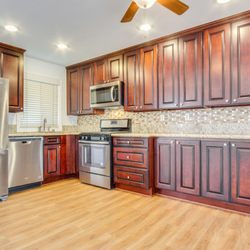 West Associates - Belmont Heights Condo - just steps from the beach!