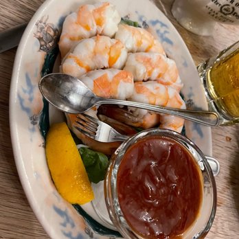 Peter Luger - Jumbo Shrimp Cocktail - Steakhouses Near Me - Brooklyn, New York