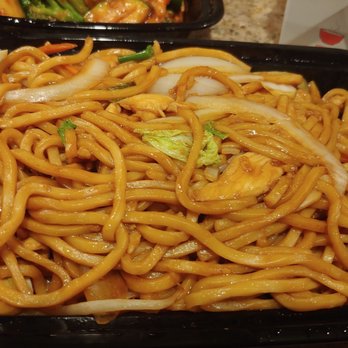 Oriental House - Chicken lo mein - Chinese Near Me - Yuma, Arizona