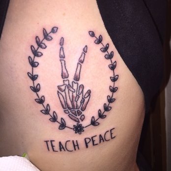 Anchor & Rose Tattoo - Tattoo Near Me - Tulsa, Oklahoma