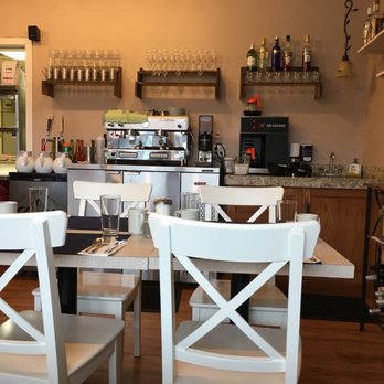 Sunny Side Up - A glimpse of the interior - Breakfast & Brunch Near Me - Cochrane, Alberta Sunny Side Up - A glimpse of the interior - Breakfast & Brunch Near Me - Cochrane, Alberta