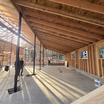 B L U Construction - General Contractors Near Me