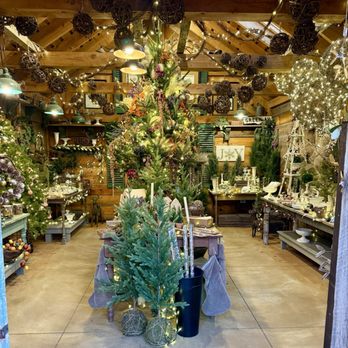 The Farmer's Daughter - Christmas decorations - Nurseries & Gardening Near Me - Wakefield, Rhode Island