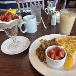 Lock 16 Cafe & Gift Shop - Parfait and Quiche with an iced espresso