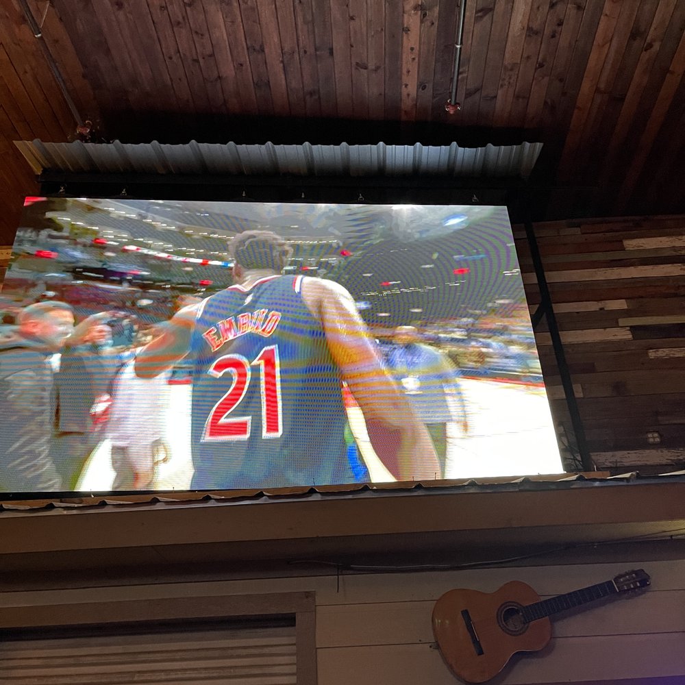Blind Pig Pub - Dive Bars Near Me - Austin, Texas