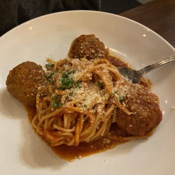 Fontina Ristorante - Spaghetti Meatball - Italian Near Me - McKinney, Texas Fontina Ristorante - Spaghetti Meatball - Italian Near Me - McKinney, Texas
