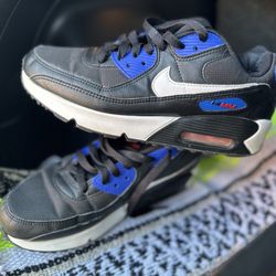 Plato's Closet - So pretty shoes!!!!