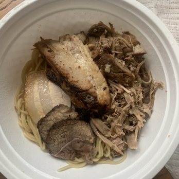 Strings Ramen - Lakeview - Tonkatsu Tonkotsu Premium + turkey - Ramen Near Me - Chicago, Illinois Strings Ramen - Lakeview - Tonkatsu Tonkotsu Premium + turkey - Ramen Near Me - Chicago, Illinois
