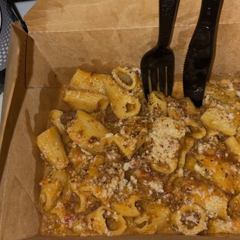 Tiny Champions - Fantastic Rigatoni Bolognese togo !!! - Pizza Near Me - Houston, Texas Tiny Champions - Fantastic Rigatoni Bolognese togo !!! - Pizza Near Me - Houston, Texas