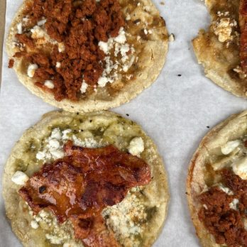 Oaxaca de Mis Amores - Memelas de Chorizo y de Tasajo - Mexican Near Me - Riverside, California Oaxaca de Mis Amores - Memelas de Chorizo y de Tasajo - Mexican Near Me - Riverside, California