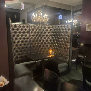 India House - Indian Near Me - Chicago, Illinois