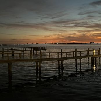 Marker 8 On the Water - Sunset view - New American Near Me - Dunedin, Florida Marker 8 On the Water - Sunset view - New American Near Me - Dunedin, Florida