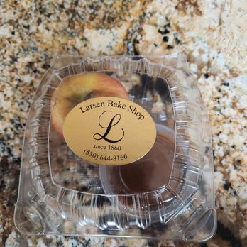 Larsen Apple Barn Bake Shop - Bakeries Near Me - Camino, California Larsen Apple Barn Bake Shop - Bakeries Near Me - Camino, California