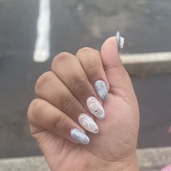 The Nail Essence