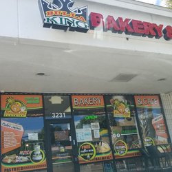 Bullaking and Cafe - Store front