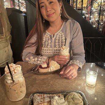 WITCHES BREW COFFEE HOUSE - Updated July 2024 - 2331 Photos & 2100