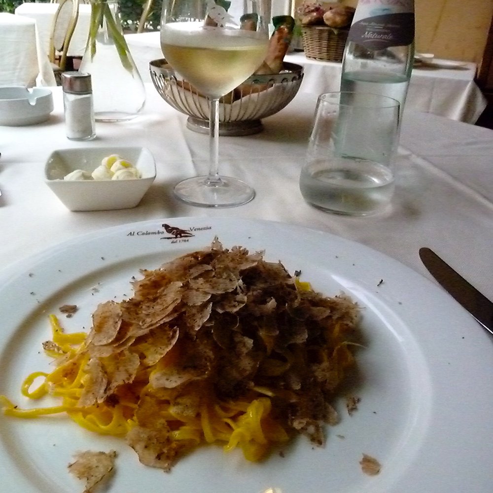 Al Colombo - Italian Near Me - Venezia, AG