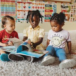 Zadie's Early Childhood Center - Reading with friends