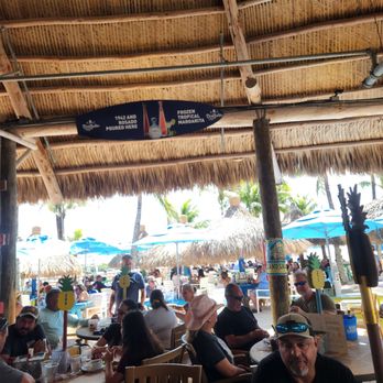 Gilbert's Tiki Bar - Tiki Bars Near Me - Key Largo, Florida Gilbert's Tiki Bar - Tiki Bars Near Me - Key Largo, Florida