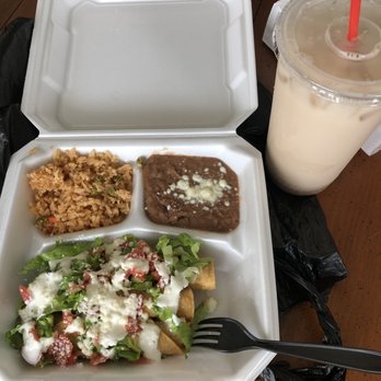 Wapo Taco - Chicken flautas with rice and beans, 32 oz horchata - Mexican Near Me - San Antonio, Texas Wapo Taco - Chicken flautas with rice and beans, 32 oz horchata - Mexican Near Me - San Antonio, Texas