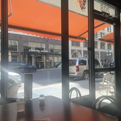 House of Pizza Downtown - POV: youre sitting in house of pizza on a Saturday afternoon