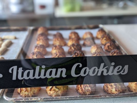 Photo of Hungry Lu's Italian Deli & bakery - San Diego, CA, US.