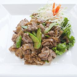 Pad see ew - Stir fried noodle with meat and Chinese broccoli