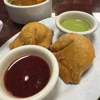 BB’s Indian Kitchen - Veg Samosa - Indian Near Me - Fort Wayne, Indiana