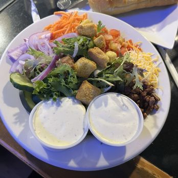 The Full Moon Oyster Bar - Seafood Near Me - Jamestown, North Carolina