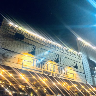 Twisted Vine by null